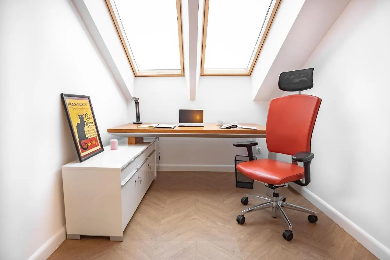 Kossak 5 Suites Krakow Apartment